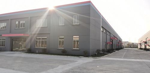 COVID-19接种疫苗